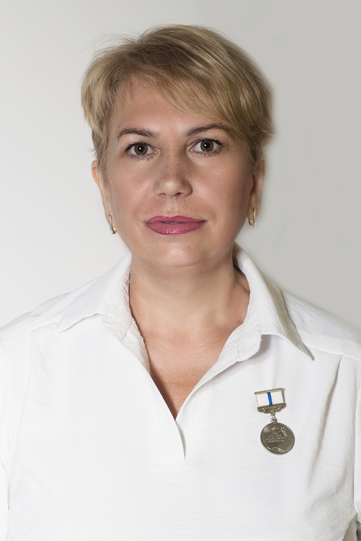 Земляная Ирина Дмитриевна Земляная Ирина Дмитриевна.